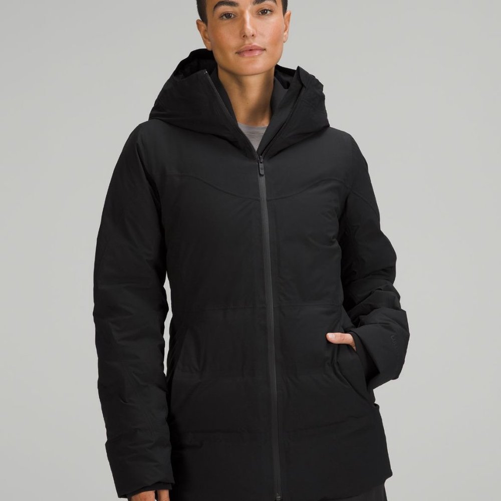 LULULEMON WOMEN'S SLEET STREET JACKET - BLACK